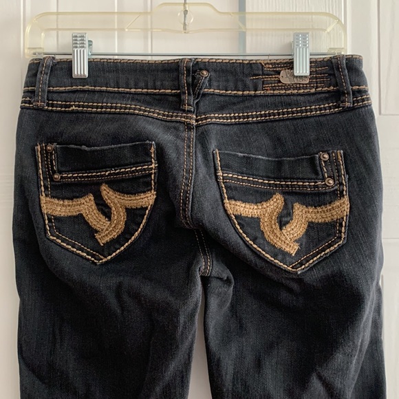 1st Kiss Skinny Jeans - Picture 7 of 8